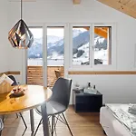 Chuenislodge3 Neu&stilvoll, 2balkone, Echtes Bijou Mit Top-aussicht Adelboden