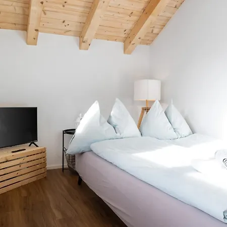 Chuenislodge3 Neu&stilvoll, 2balkone, Echtes Bijou Mit Top-aussicht