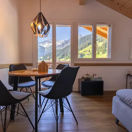 アパート Chuenislodge3 Neu&stilvoll, 2balkone, Echtes Bijou Mit Top-aussicht