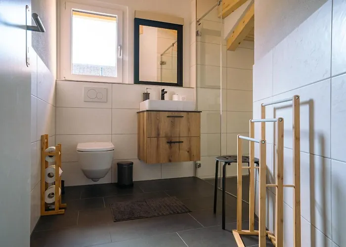 Chuenislodge3 Neu&stilvoll, 2balkone, Echtes Bijou Mit Top-aussicht *