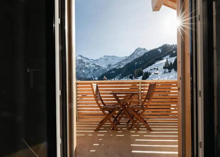 Chuenislodge3 Neu&stilvoll, 2balkone, Echtes Bijou Mit Top-aussicht *