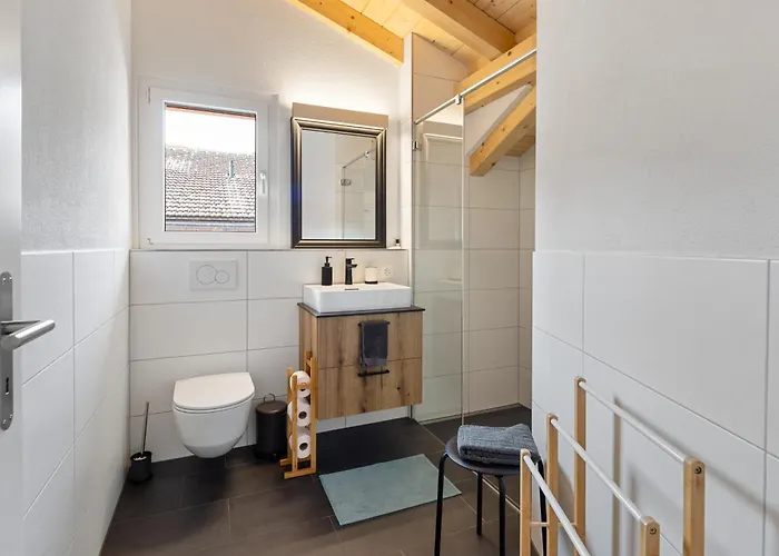 Chuenislodge3 Neu&stilvoll, 2balkone, Echtes Bijou Mit Top-aussicht