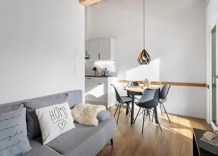 Chuenislodge3 Neu&stilvoll, 2balkone, Echtes Bijou Mit Top-aussicht