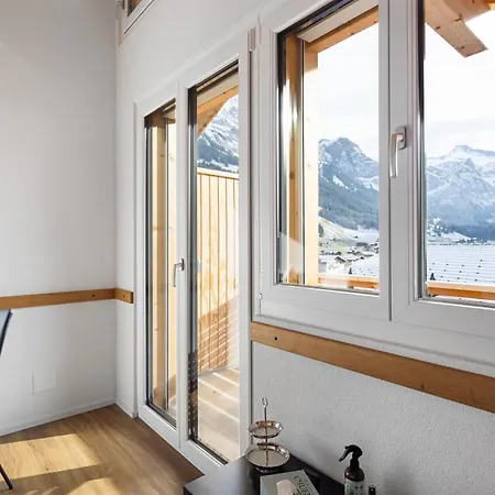 Appartement Chuenislodge3 Neu&stilvoll, 2balkone, Echtes Bijou Mit Top-aussicht